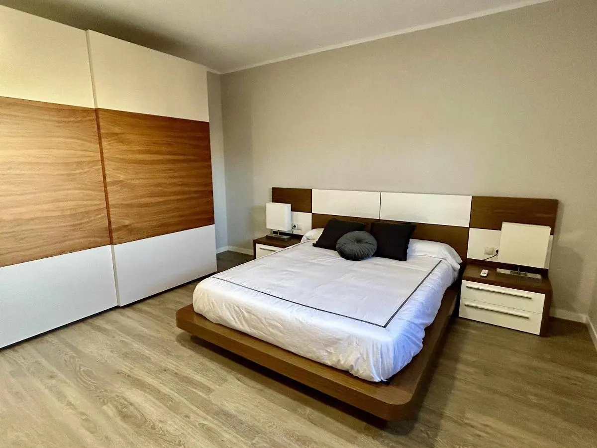 Casa Rural Namaste Con Spa リェイダ 0*,  スペイン
